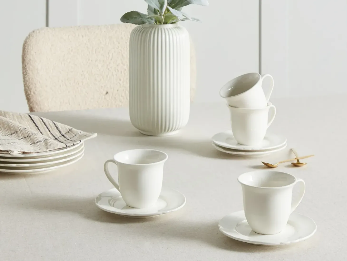 8 x kop med underkop ELDERBERRY Porcelæn Hvid