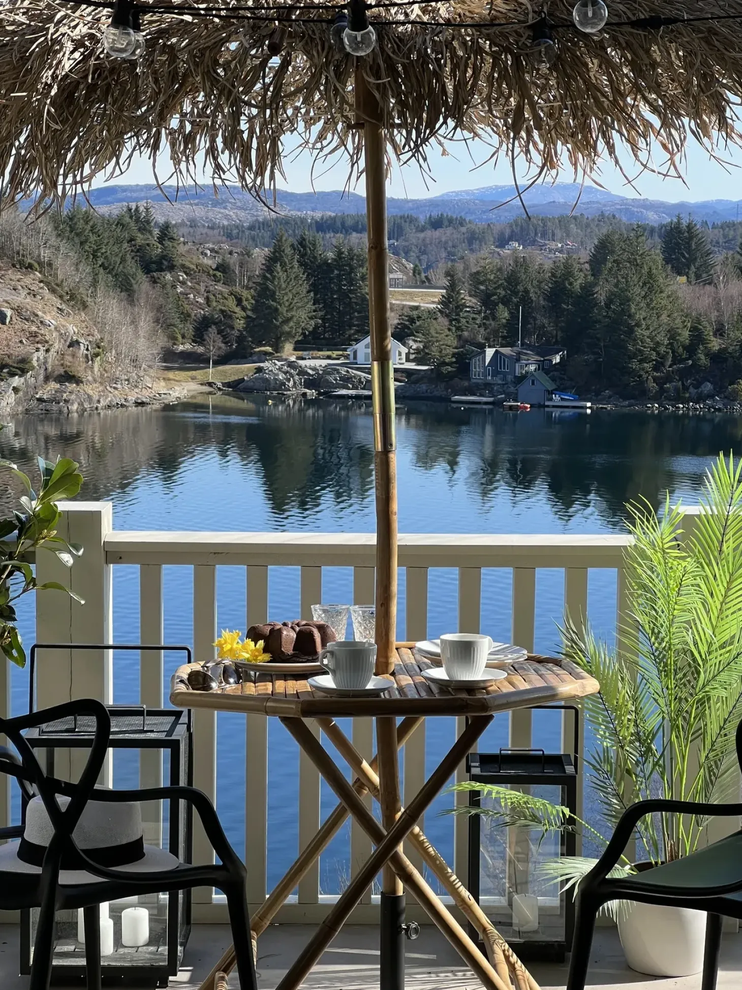 Bistro bord MOLISE 85 cm 85 cm Bambus Lysebrun
