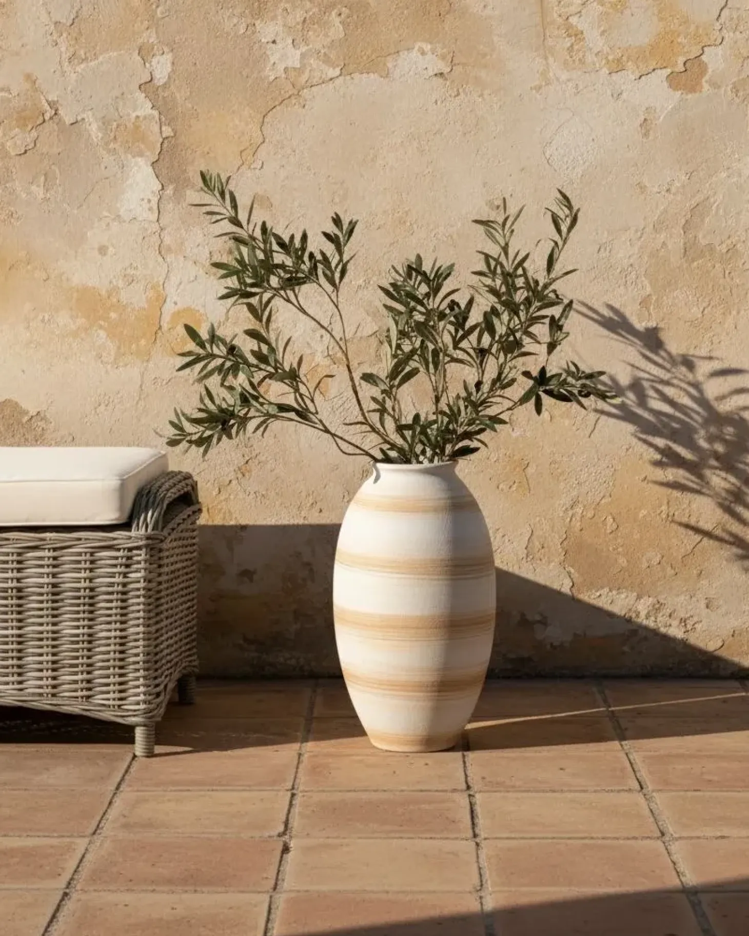 Blomstervase ZERVATA 42 cm Cremehvid