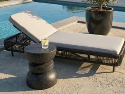 Bord FALIRO 37 cm 37 cm Terrazzo effekt Sort terrazzo