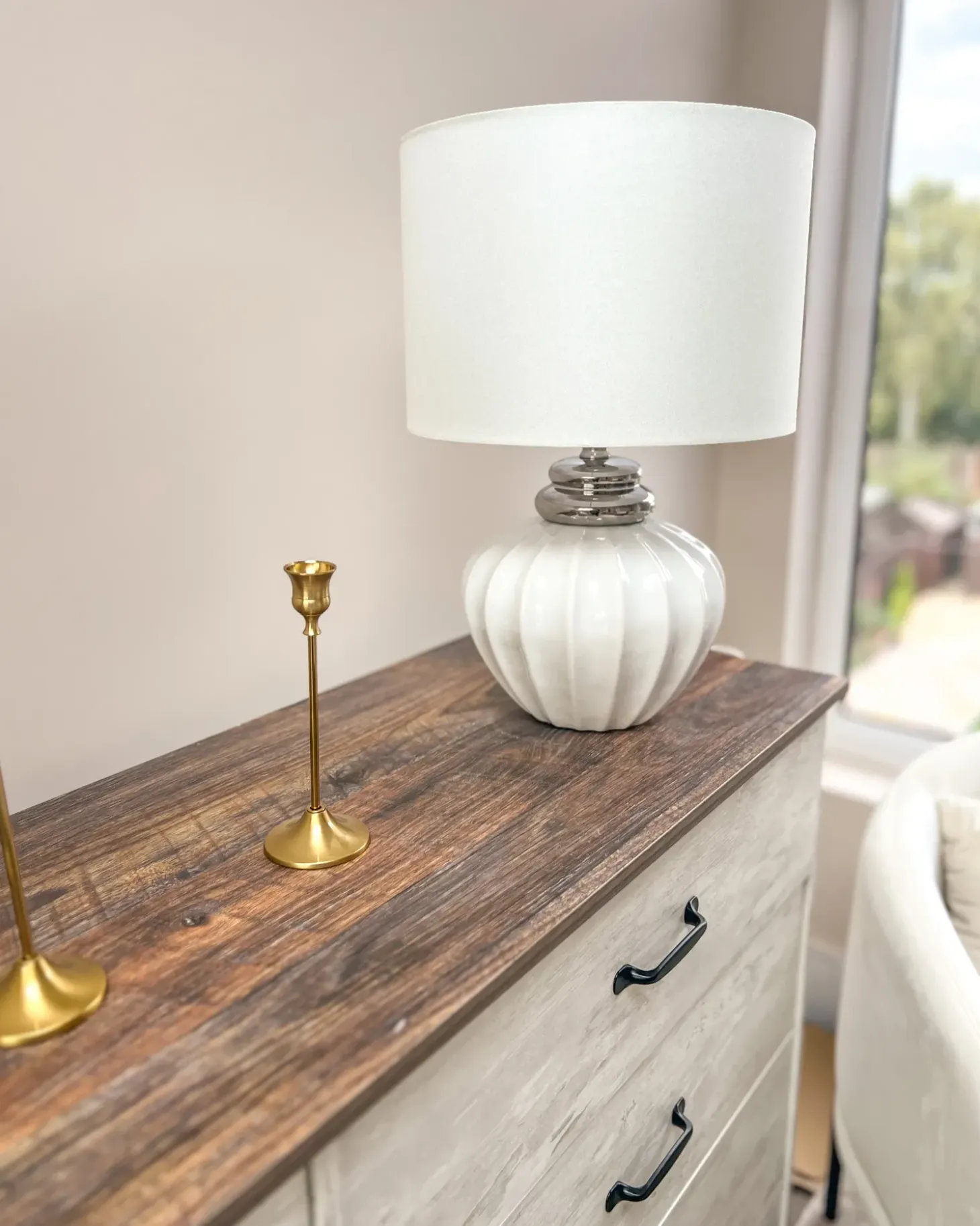 Bordlampe NERIS Keramik Cremehvid