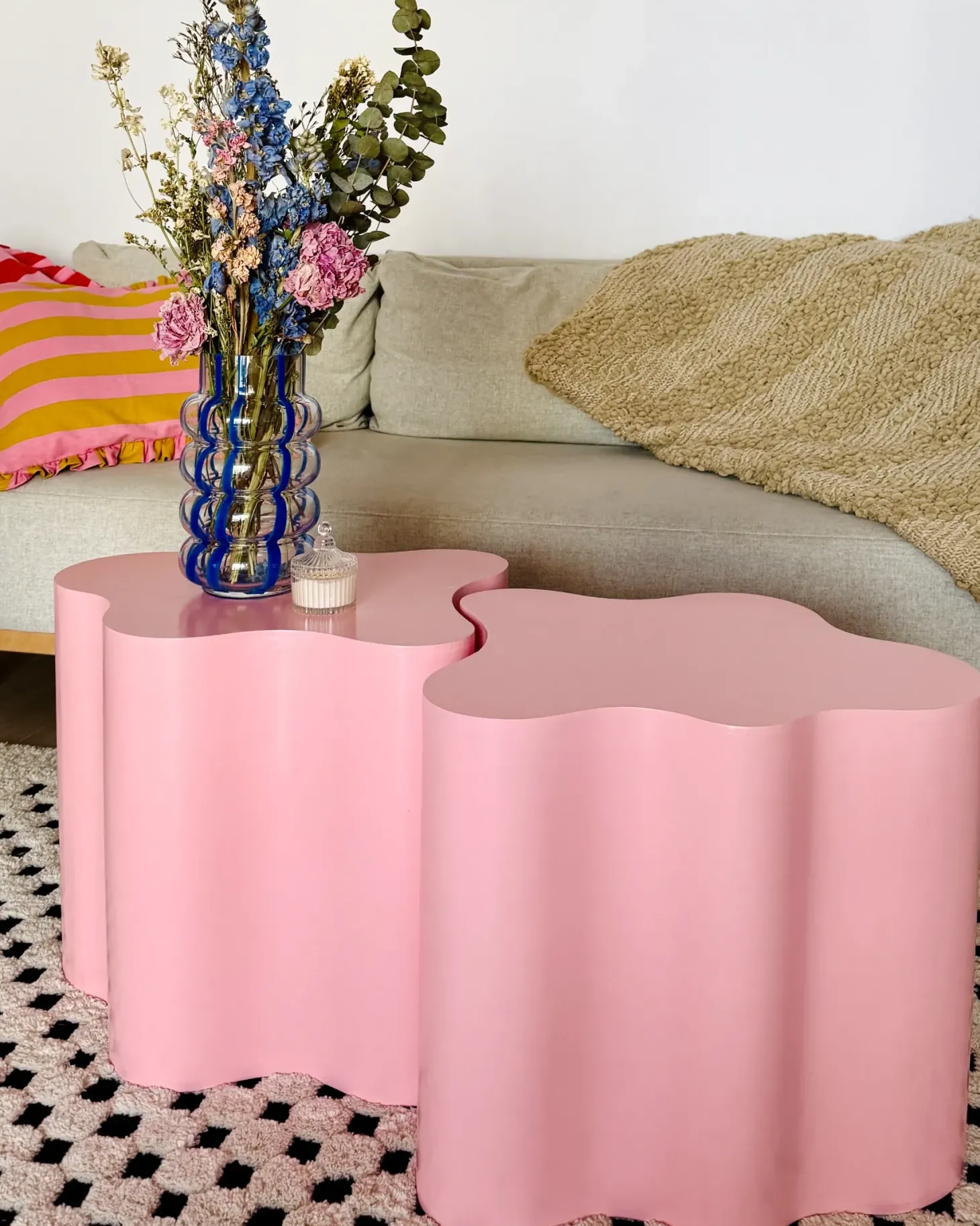 Bord SAKAMI Pastellrosa