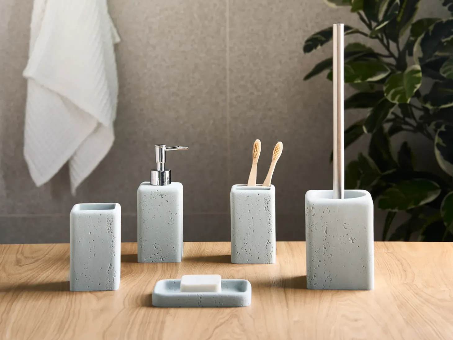 5-dele badeværelsessæt VILCANOTA Grå betoneffekt