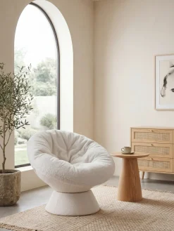 Dreje stol RINGSTED Boucle Cremehvid