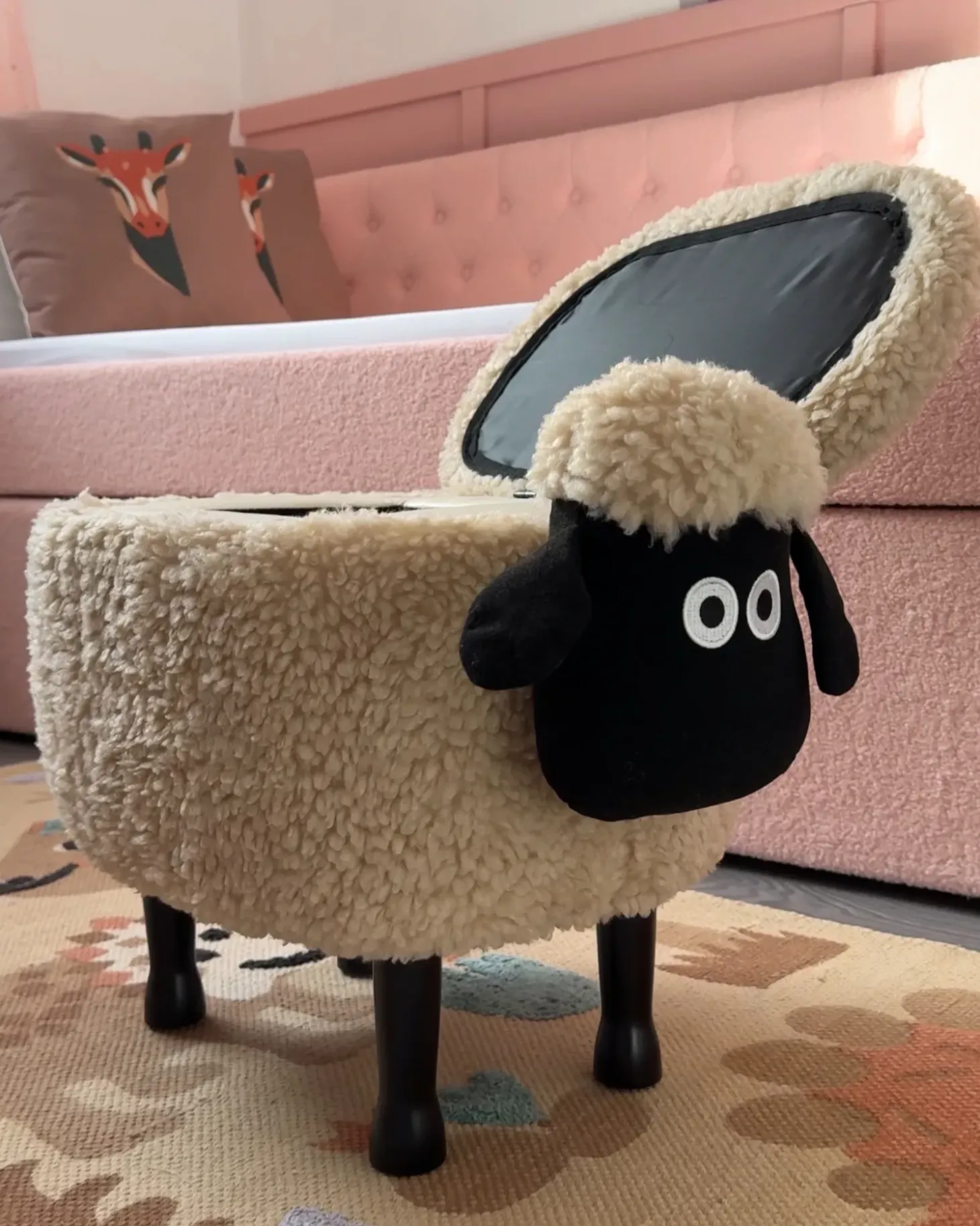 Dyrepuf med opbevaring SHEEP Lys Beige Får