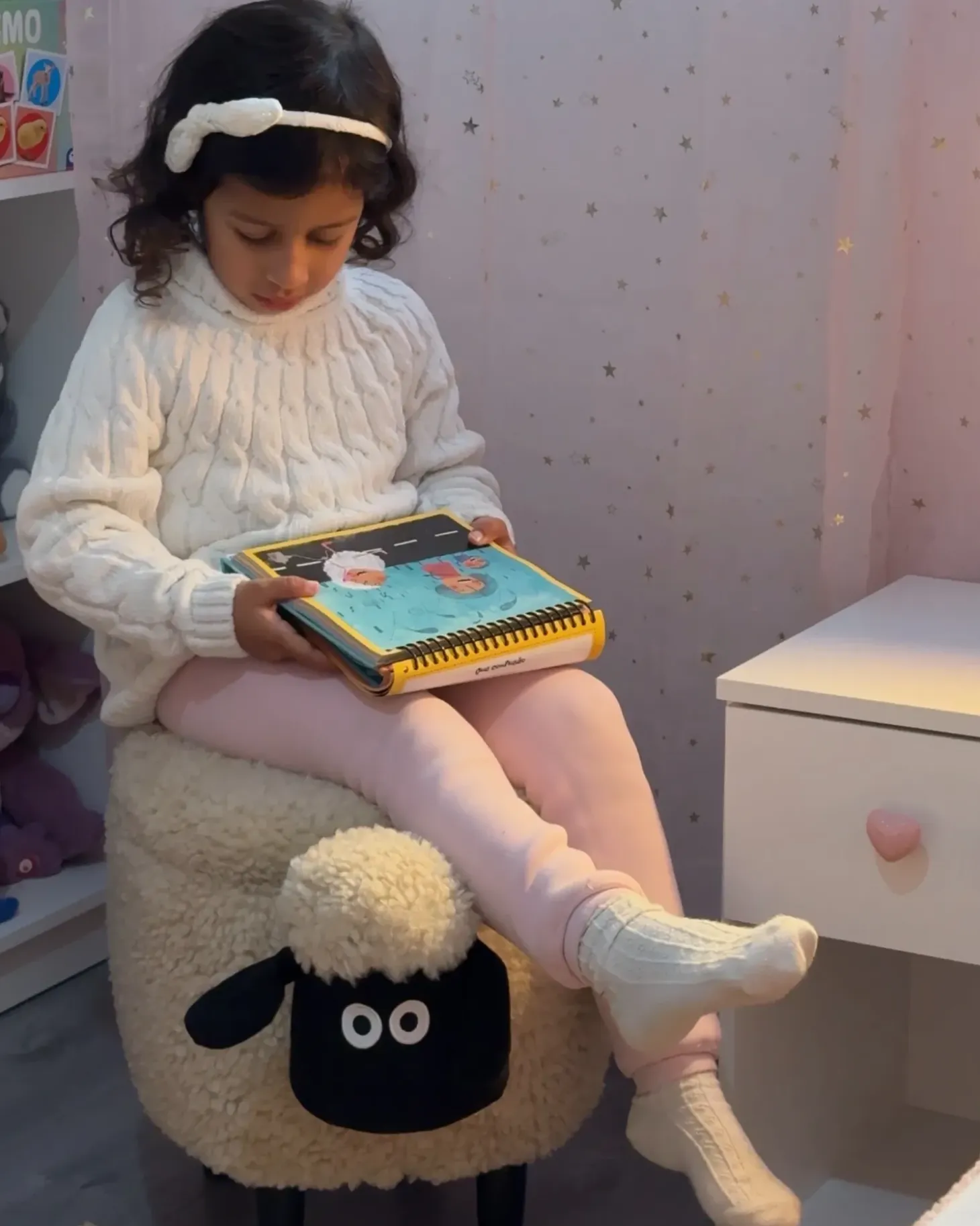 Dyrepuf med opbevaring SHEEP Lys Beige Får