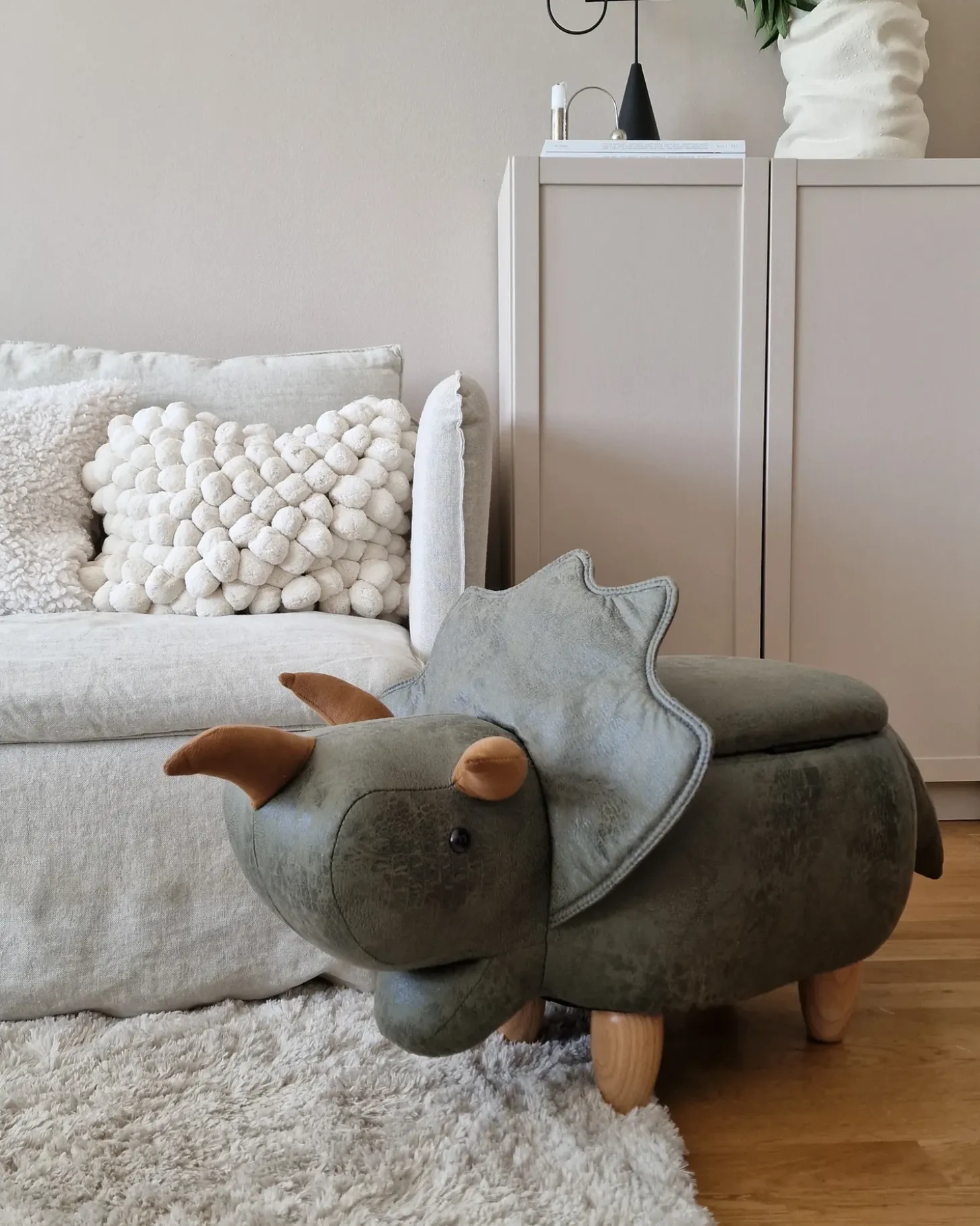 Dyrepuf med opbevaring TRICERATOPS Mørkegrøn Dinosaur