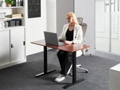Elektrisk justerbart hæve sænkebord TAVARES Brun/sort 120 cm 60 cm