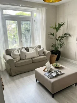 Fodskammel ROVIGO Beige