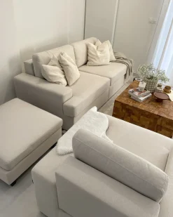 Fodskammel UNSTAD Lys Beige