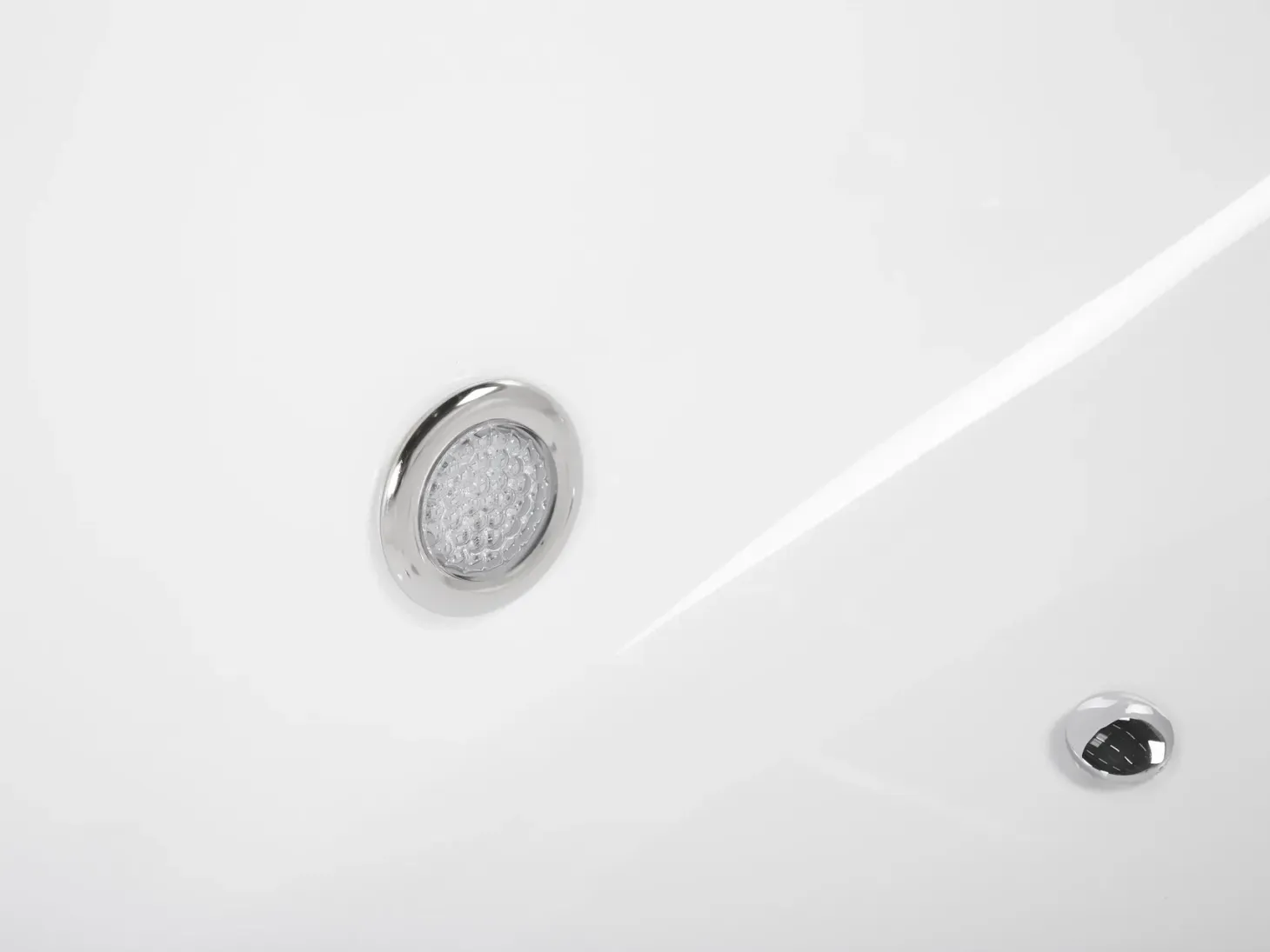 Fritstående spabad med LED HAVANA 170 x 80 cm Hvid