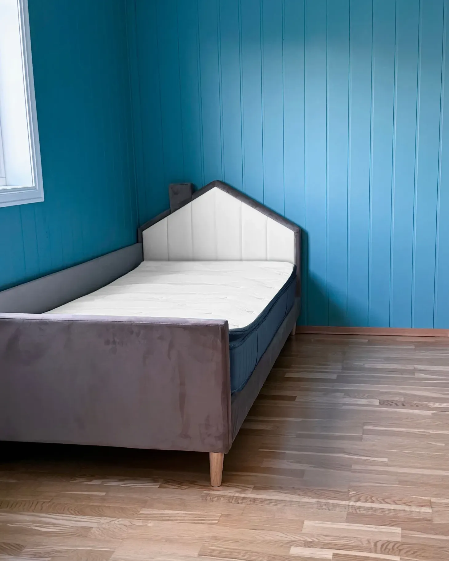Gel memoryskum pocketfjedre madras PLEASANT H3/4 Fast 90 x 200 cm