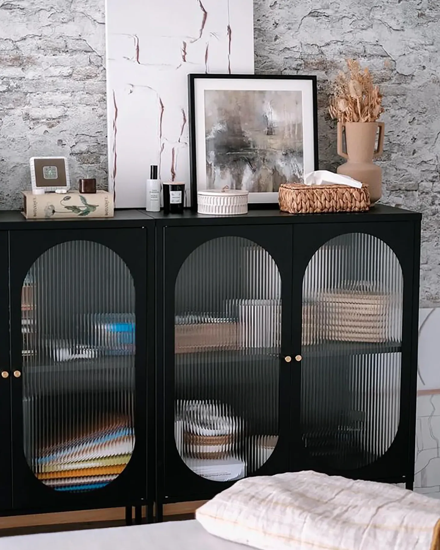 Glas vitrine skænk SARRE Metal 90 cm Sort