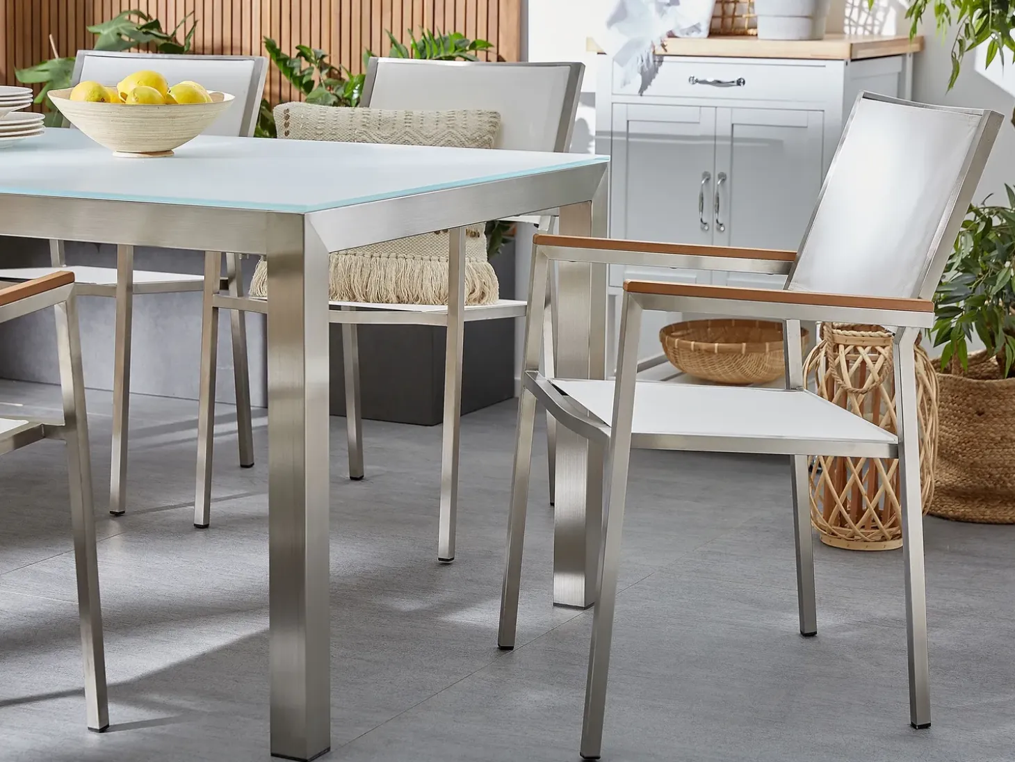 GROSSETO 6 personers Havemøbelsæt Sort/beige Basalt Trippelplade Flammet