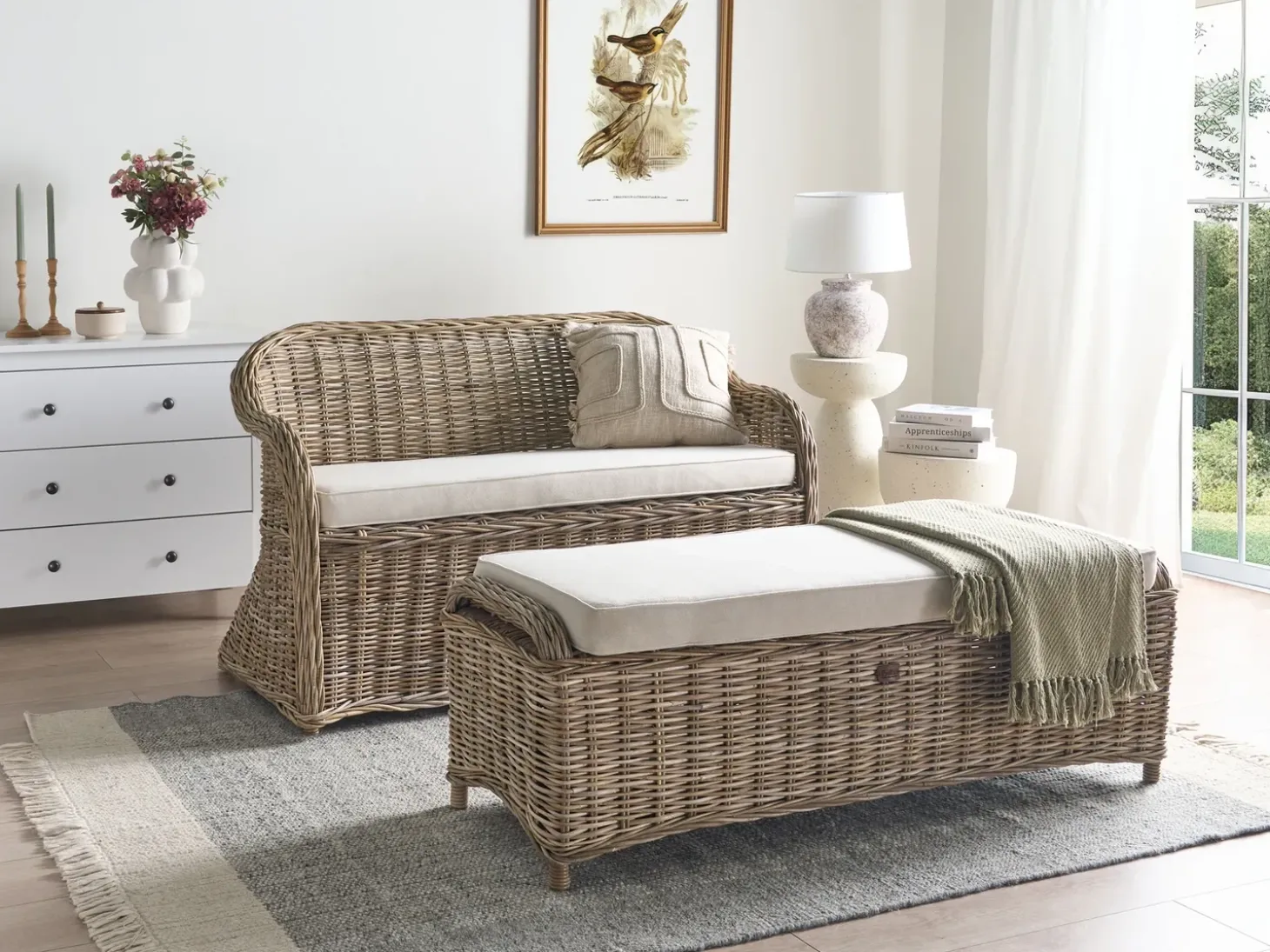 Havebænk med hynde SUSUA 141 cm med fodskammel Rattan Naturlig
