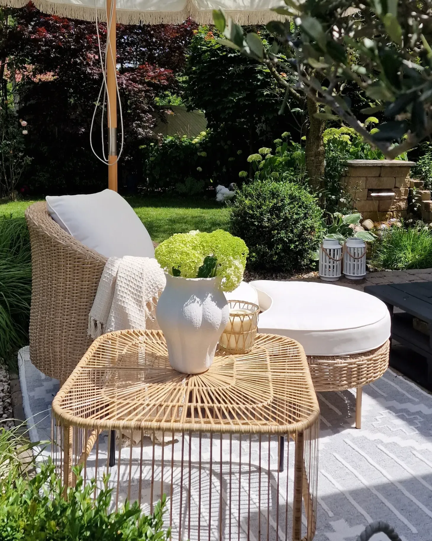 Havesofabord CESENATICO 67 cm 67 cm Rattan Naturlig