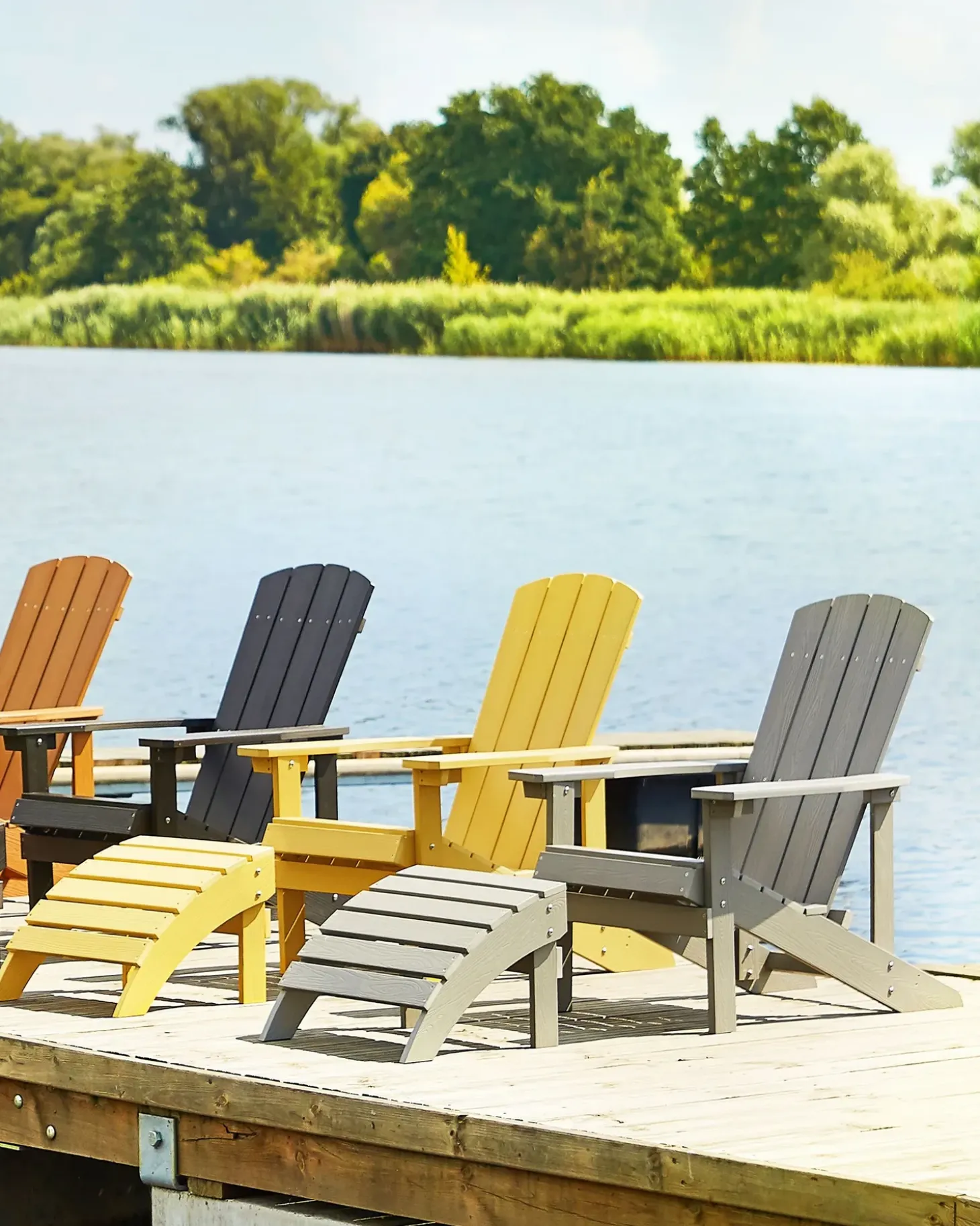 Havestol ADIRONDACK med fodskammel Lysegrå