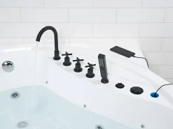 Hjørne-boblebad med LED MANRESA Med indbygget Bluetooth-højttaler 225 x 160 cm Hvid