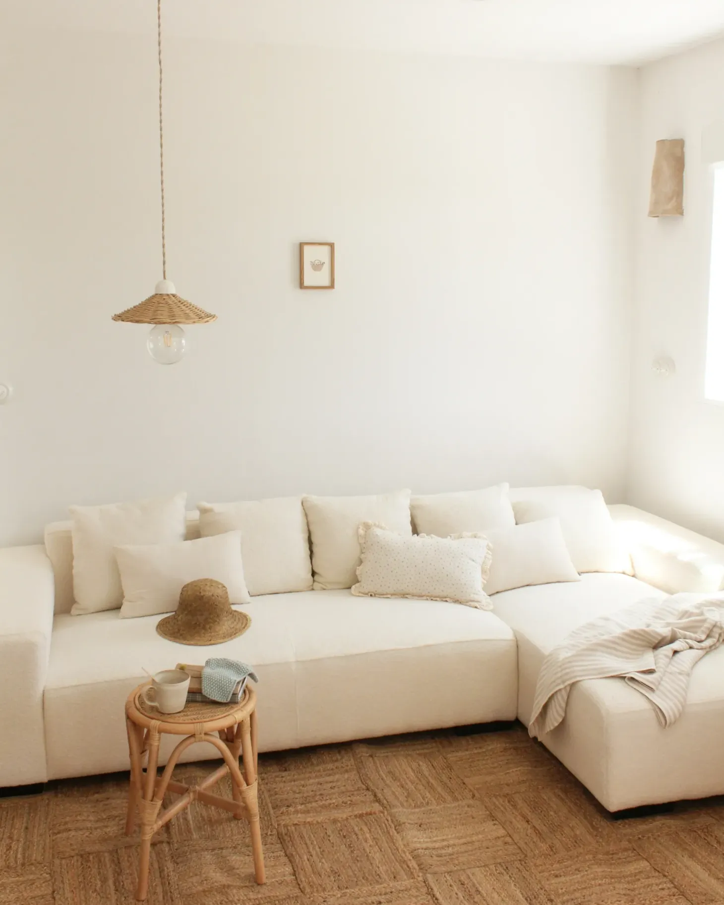 Hjørnesofa 4 personers LUNGO Boucle Hvid Venstrevendt