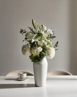 Kunstig blomsterbuket PARREIRA 67 cm Hvid
