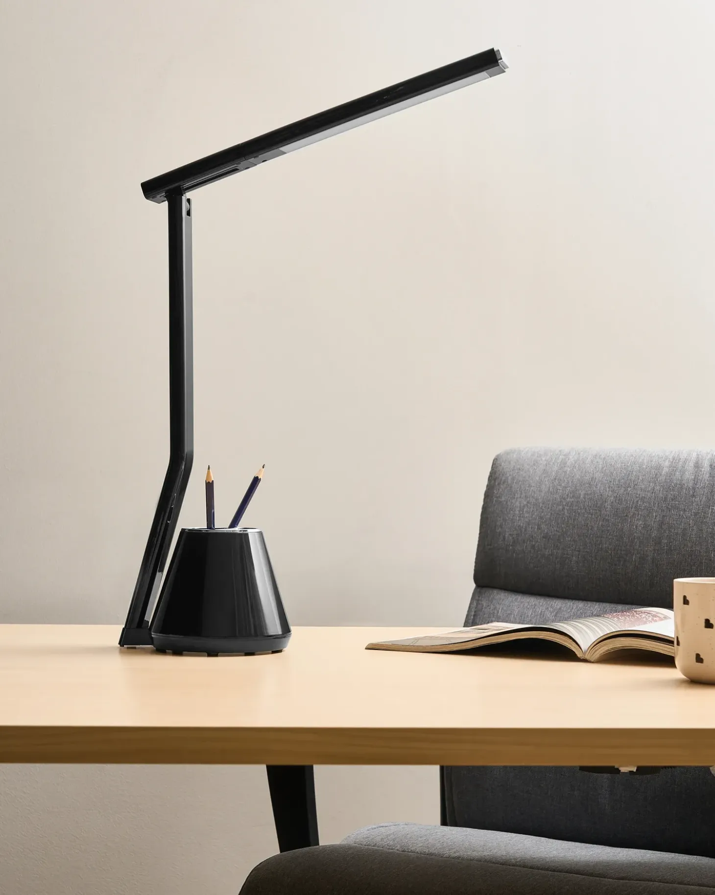 LED skrivebordslampe DENEB Med dæmpning Sort