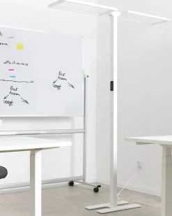 LED-gulvlampe SCULPTOR Med bevægelsessensor Metal Hvid