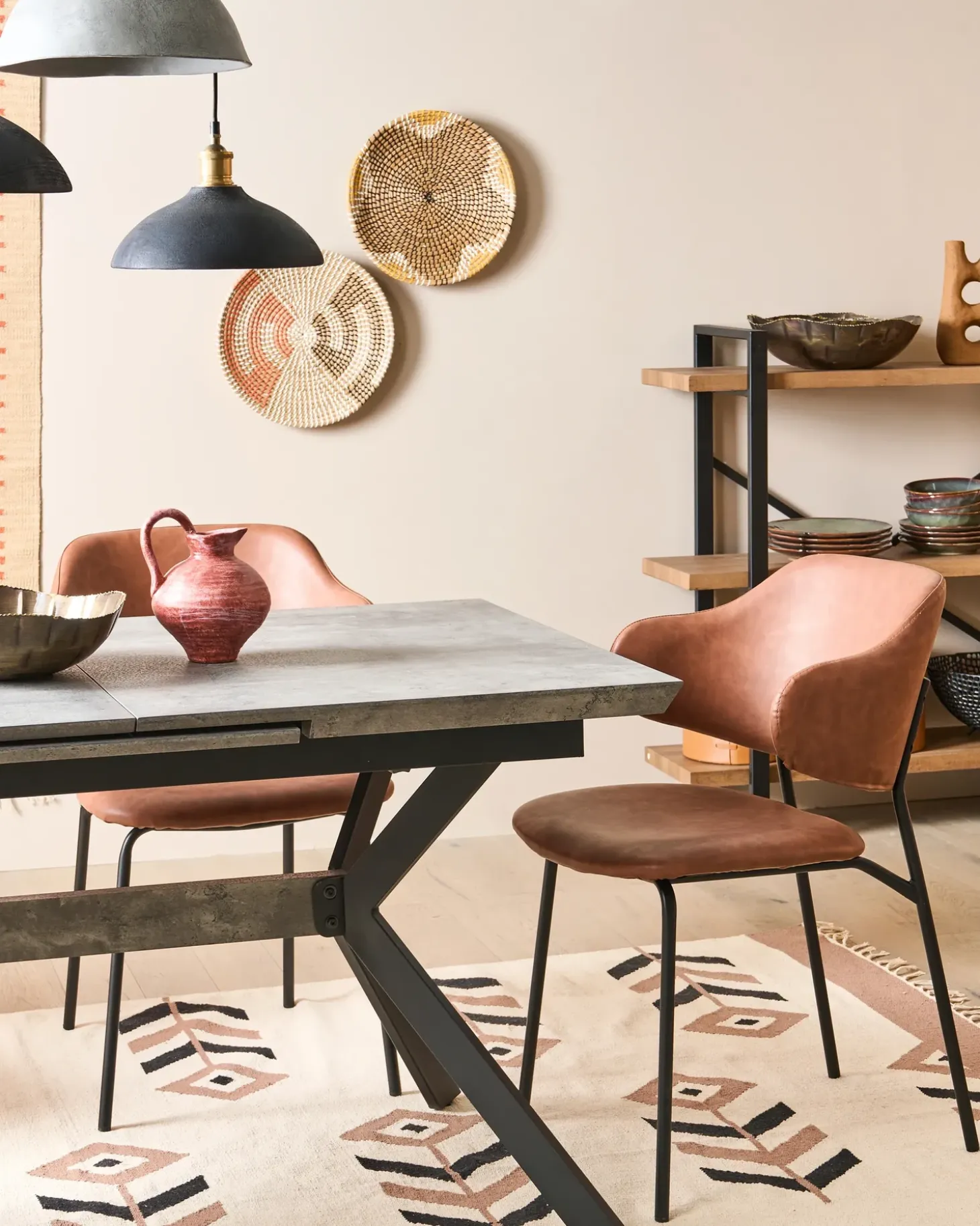 Loftlampe CHEYYAR Mangotræ Sort