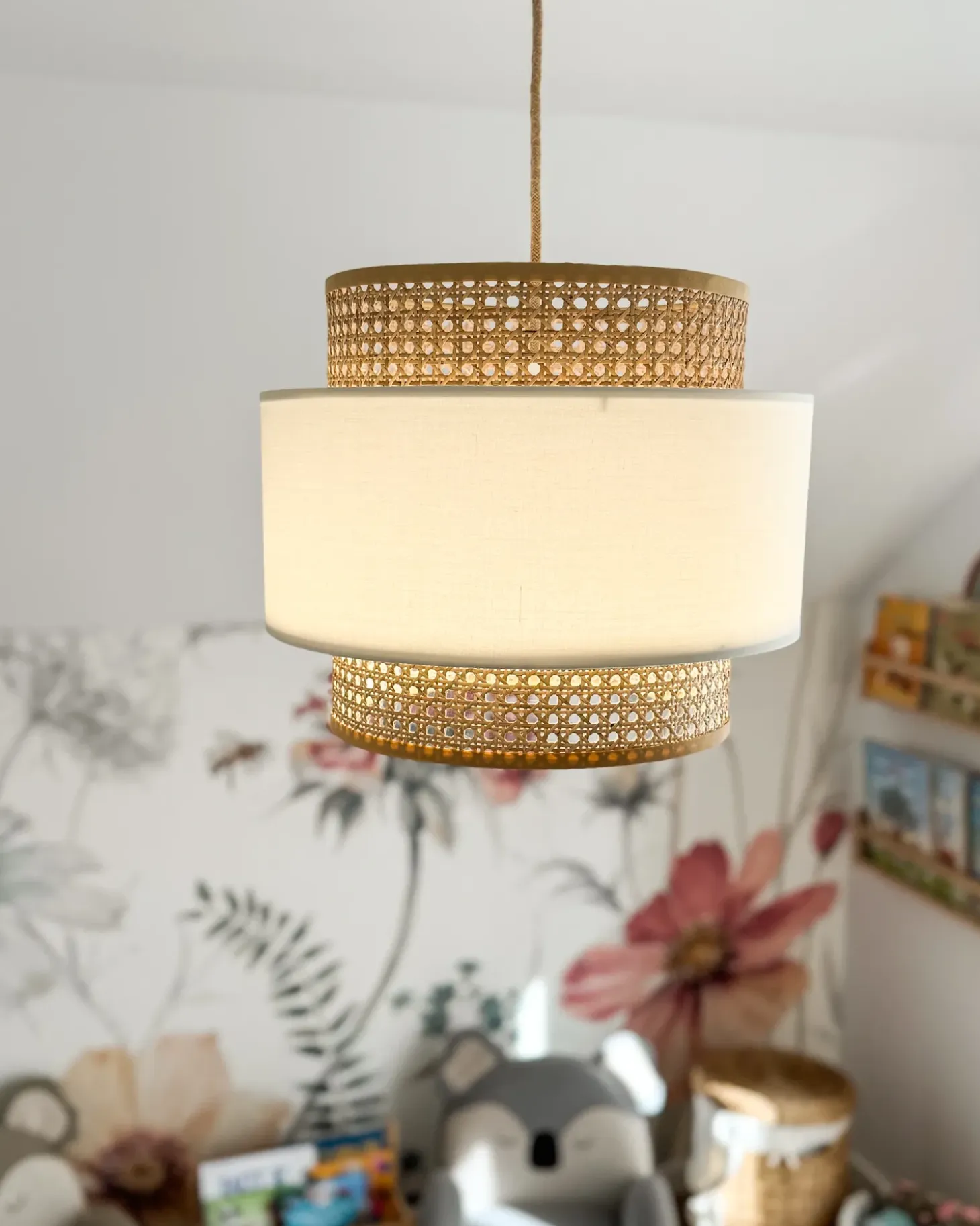 Loftlampe YUMURI Rattan Lys Beige