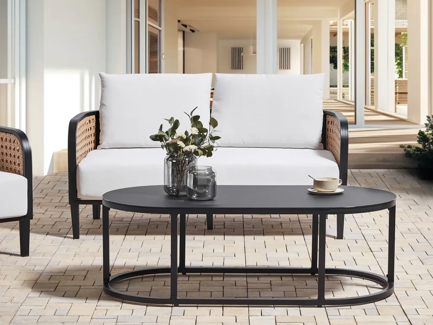 Loungesæt med bord 2 personers MONTEFALCO Metal Hvid
