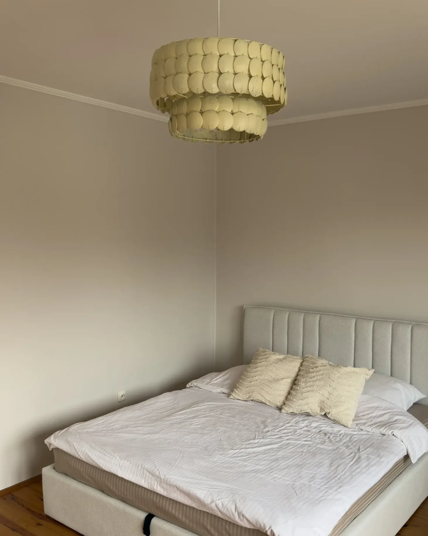 Lysekrone KOTMALE Kokosnødde-skal Lys Beige