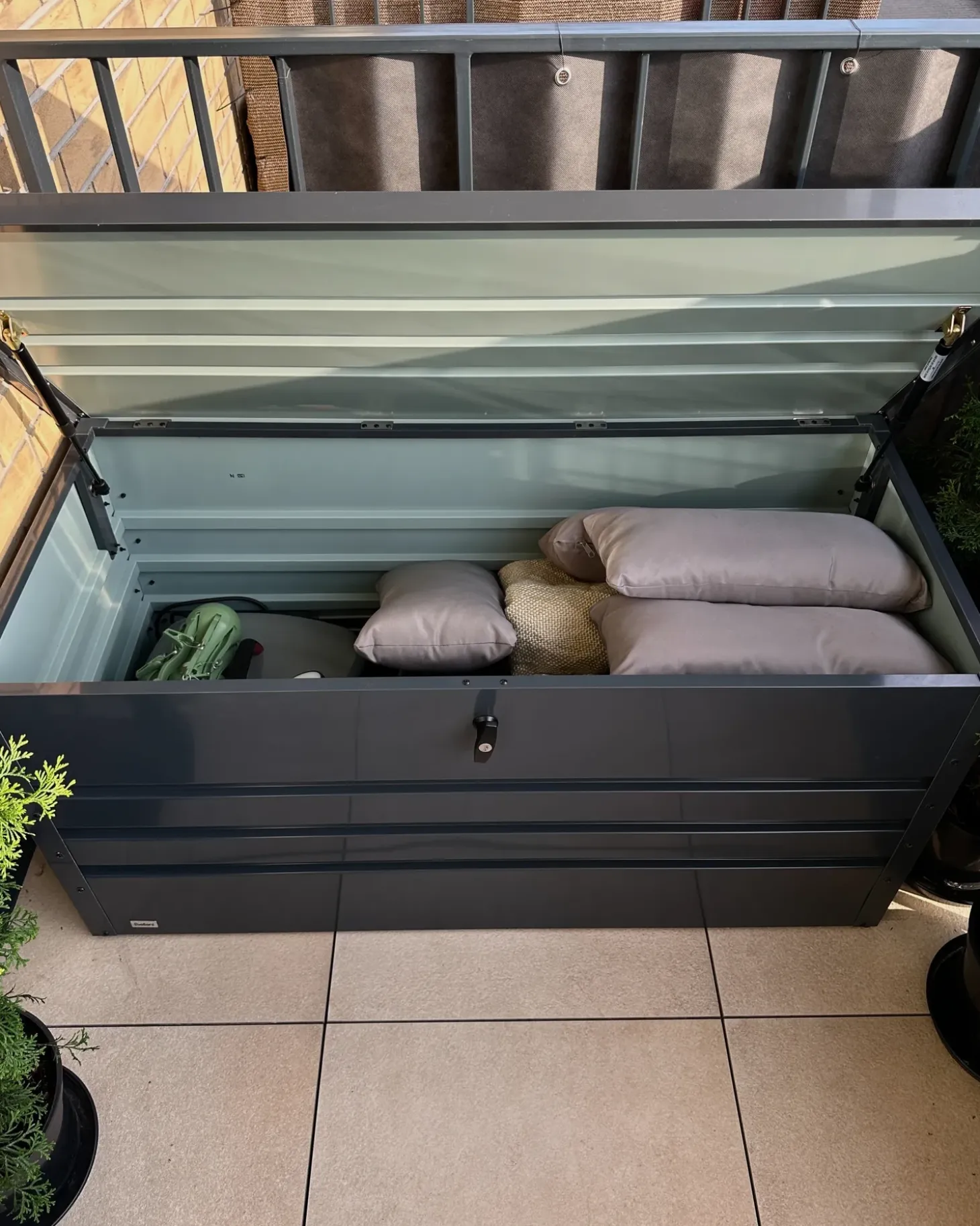 Opbevaringsboks CEBROSA 132 cm 62 cm Grafit