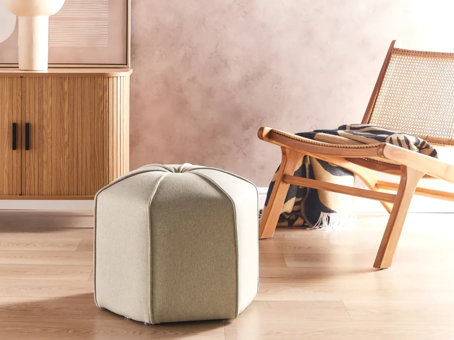 Puf WISHEK Kunstlinned Beige