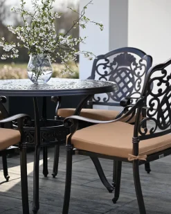 SALENTO 4 personers Havemøbelsæt Mørkebrun Metal med parasol (16 variant)