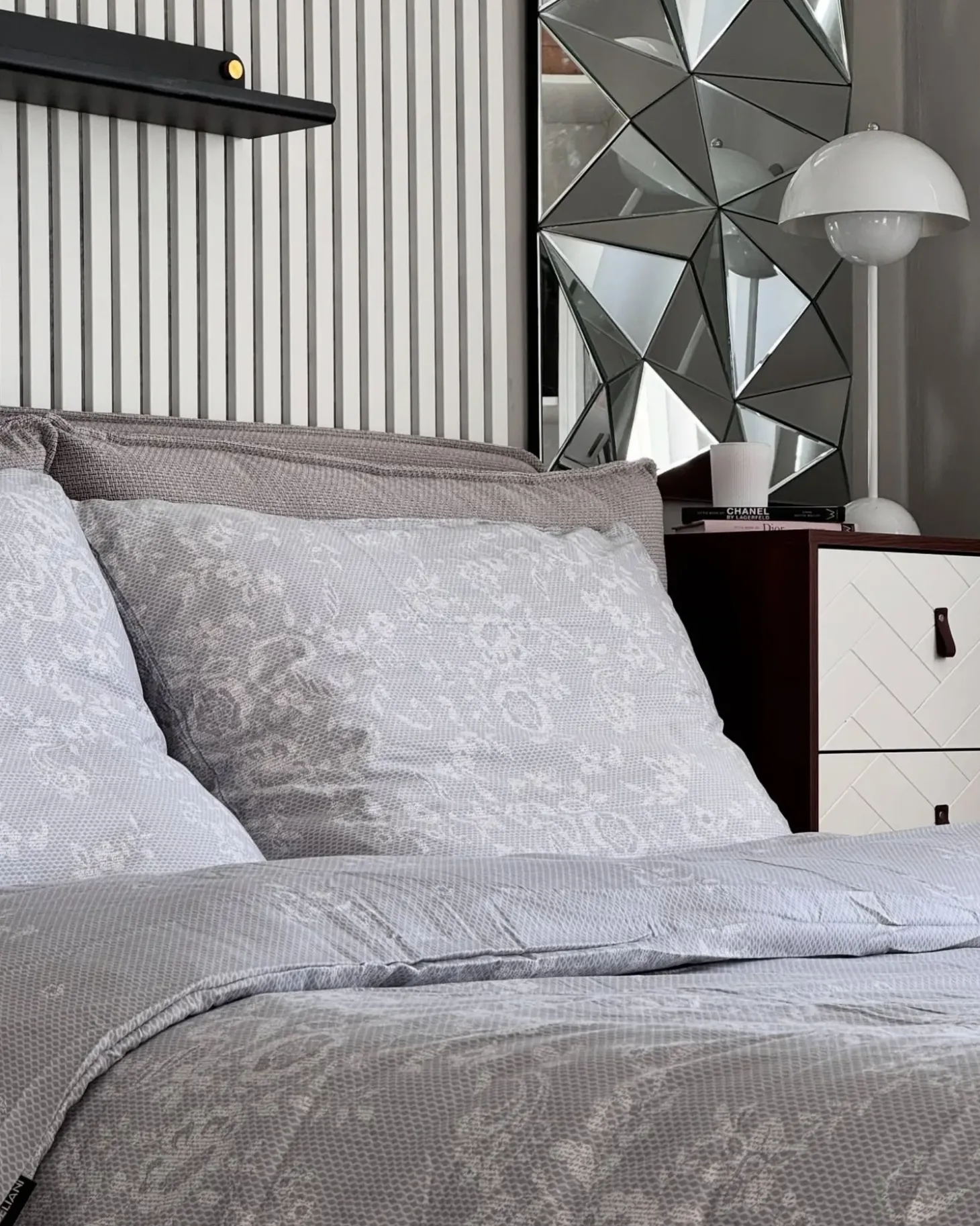 Sengetøj MORNINGSIDE Bomulds-satin 135 x 200 cm Grå