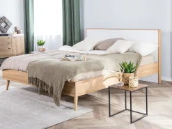 Seng med LED SERRIS 180 x 200 cm Lysebrun
