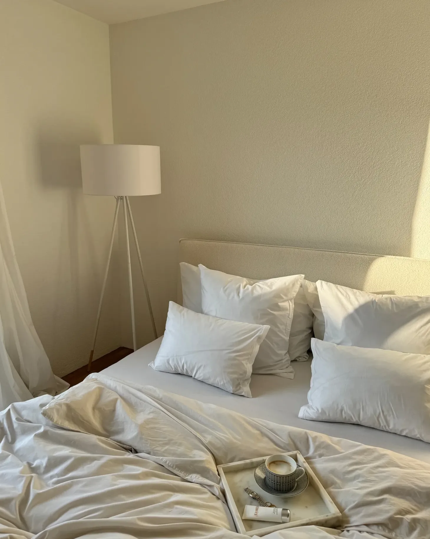 Seng med opbevaring LAVAUR Boucle Cremehvid 180 x 200 cm