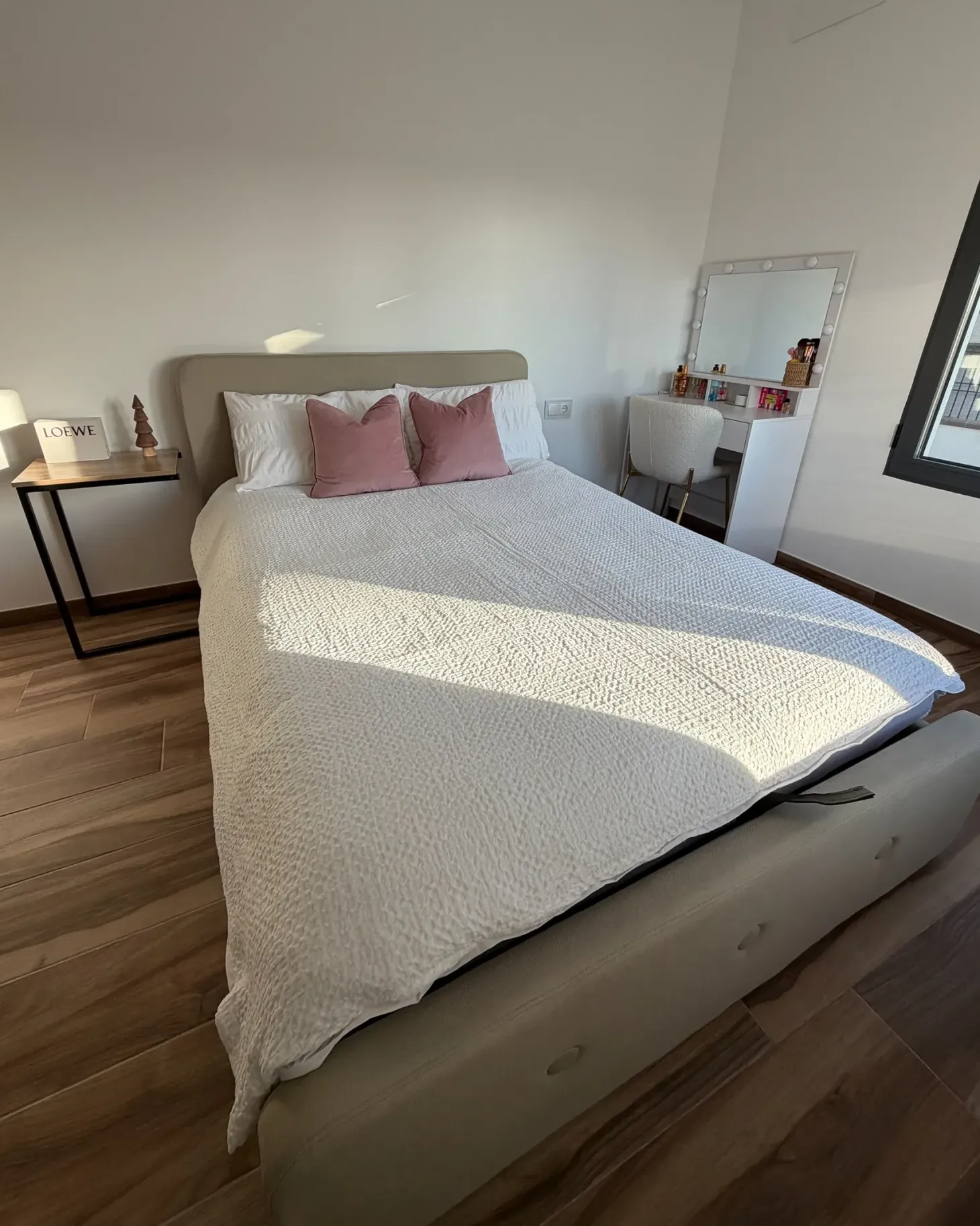Seng med opbevaring RENNES Beige 140 x 200 cm