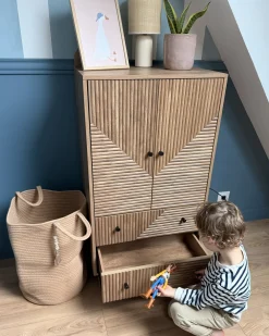 Skab RONGE Lysebrun