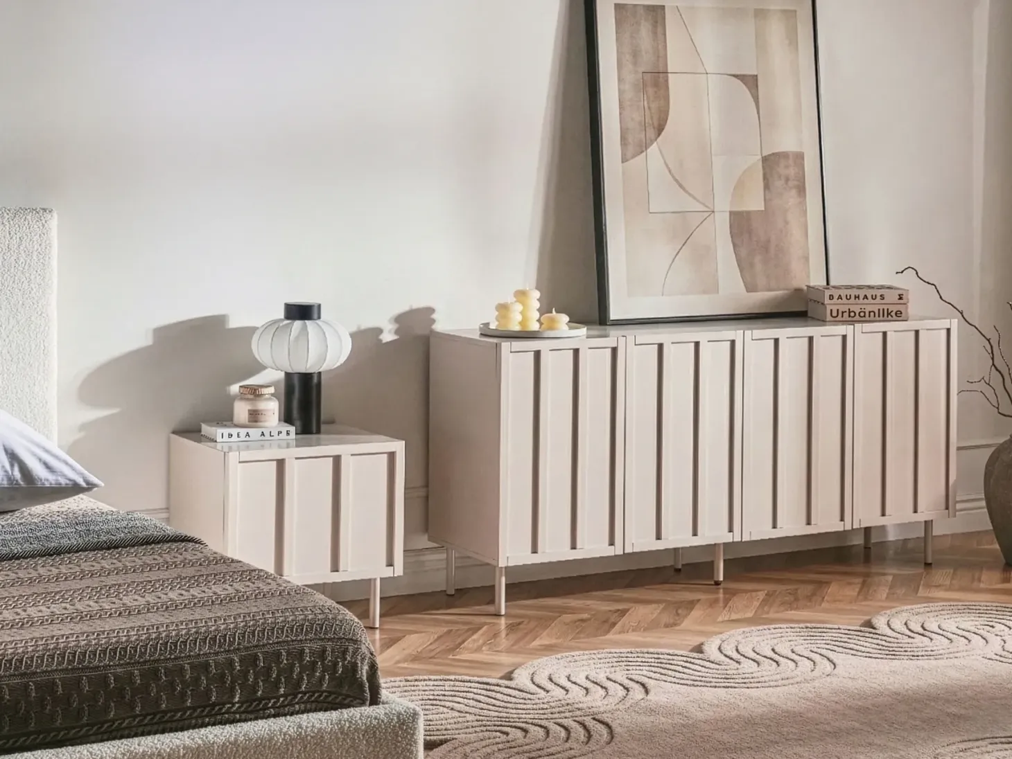 Skænk CLUNES Lys Beige