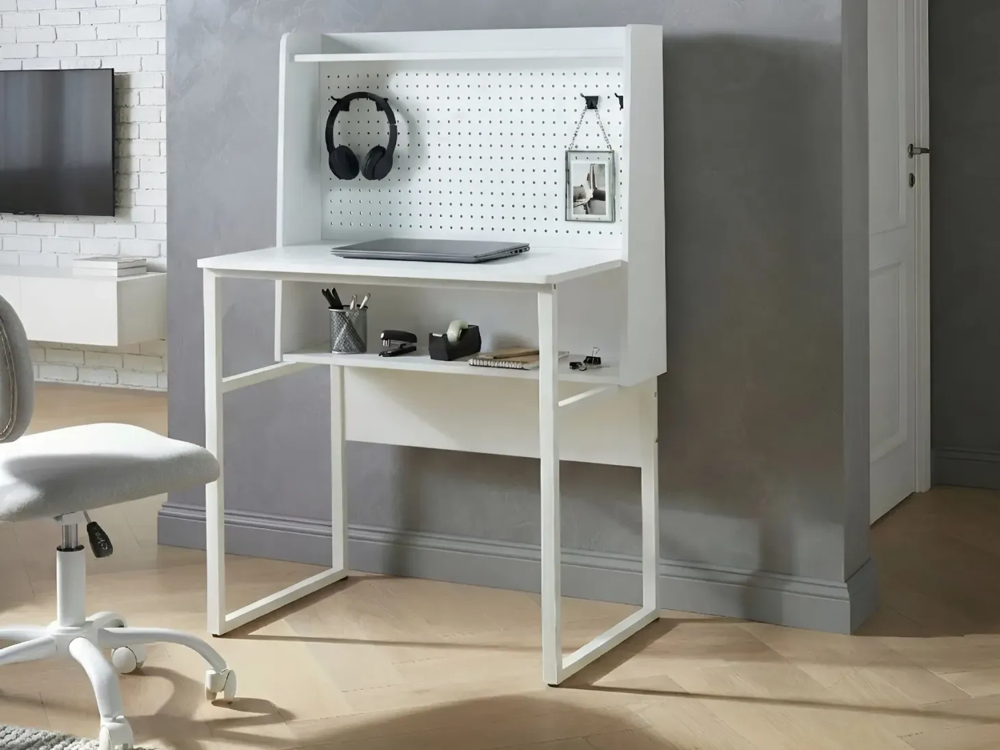 Skrivebord med perforeret tavle BUXTON Hvid 84 cm 48 cm