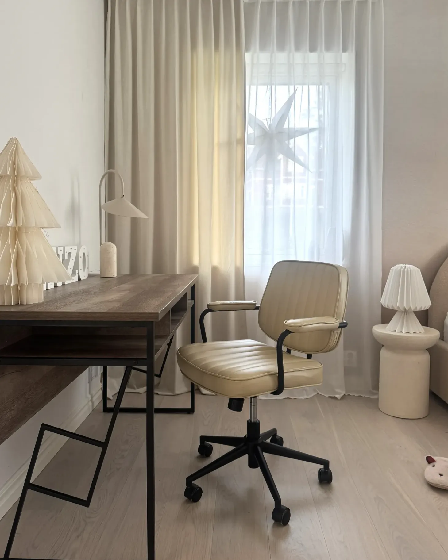 Skrivebordsstol BERNE Kunstlæder Beige