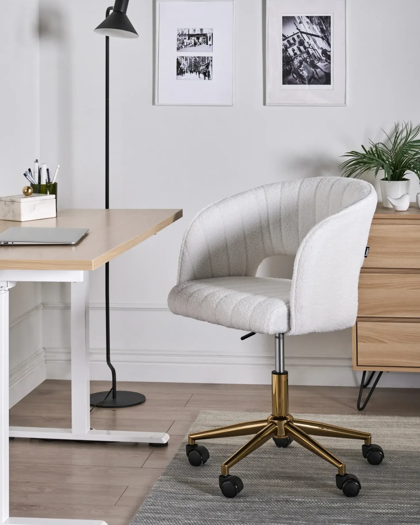 Skrivebordsstol KATONAH Boucle Cremehvid