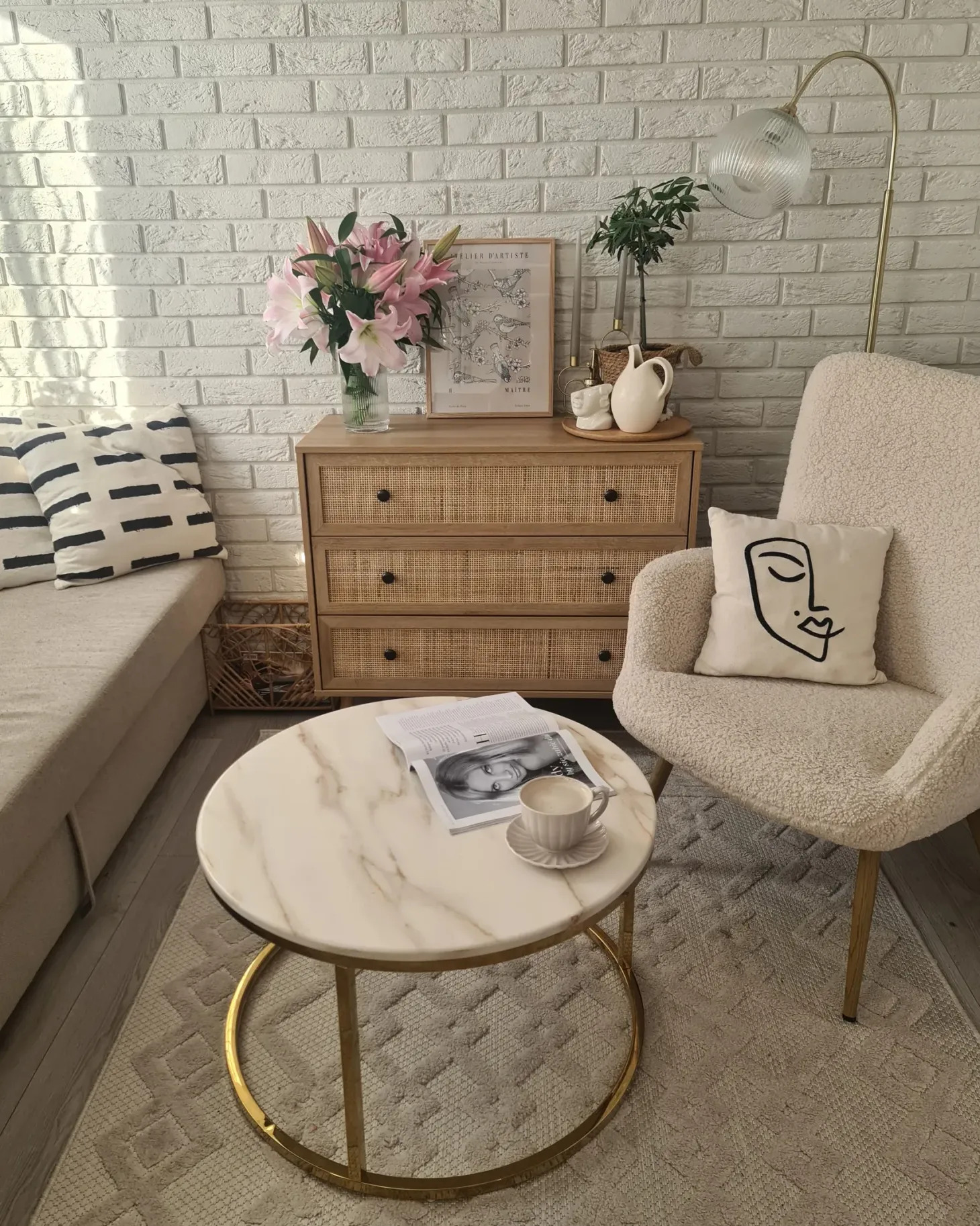 3 skuffers commode PONCA Lysebrun