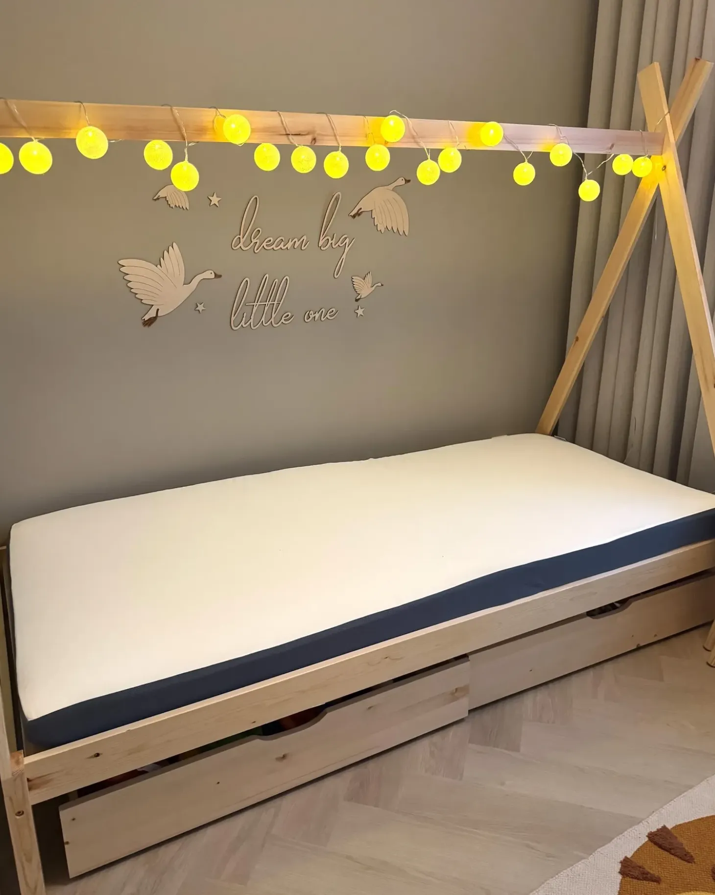 Skummadras PICCOLO H2/3 Medium 90 x 200 cm