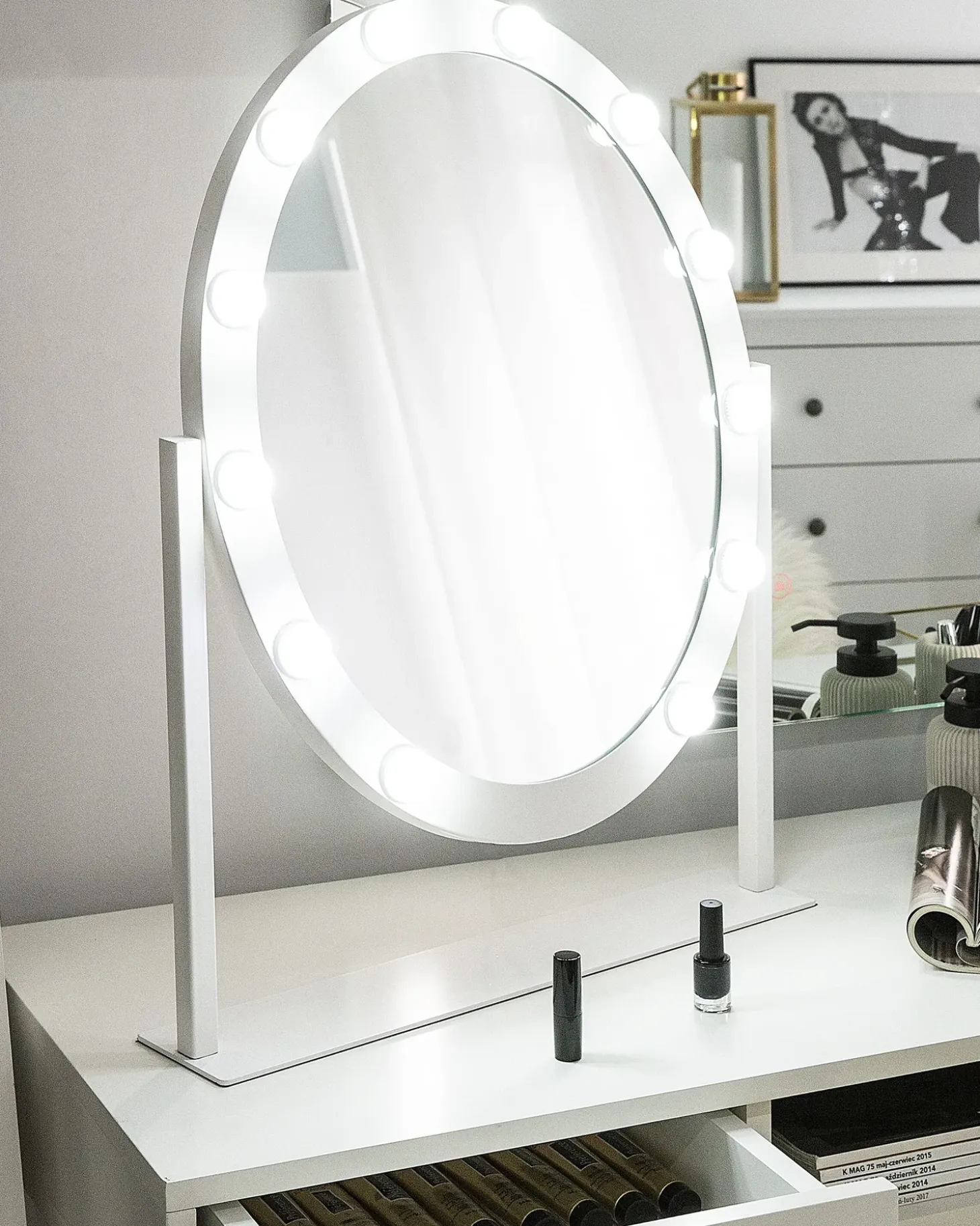 Sminkebord med spejl LED ROSTRENEN Hvid