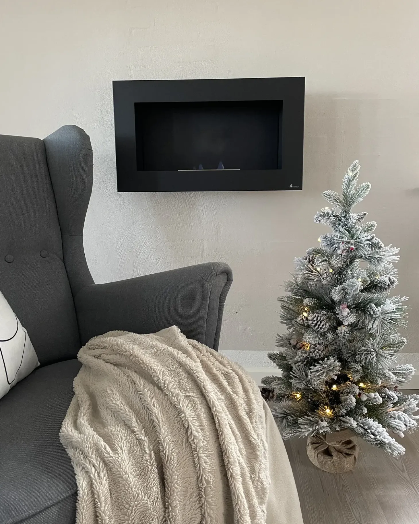 Sneklædt juletræ LED MALIGNE 90 cm Hvid