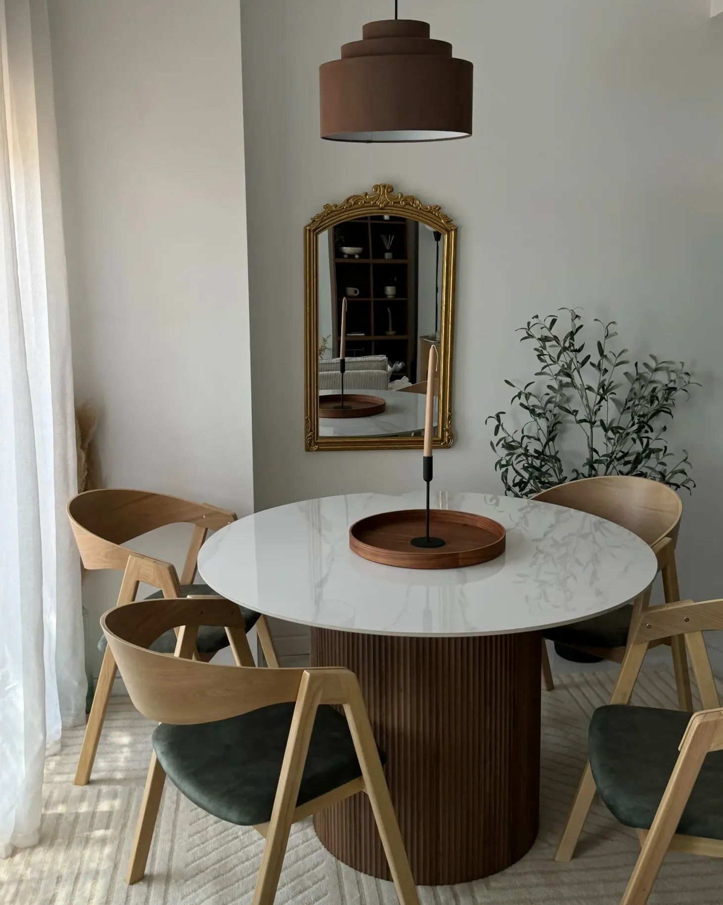 Spisebord ALBINA Hvid marmor 120 cm 120 cm