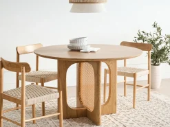 Spisebord KARLO Lysebrun 120 cm 120 cm