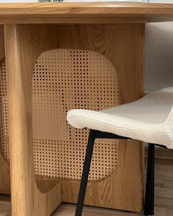 Spisebord KARLO Lysebrun 120 cm 120 cm