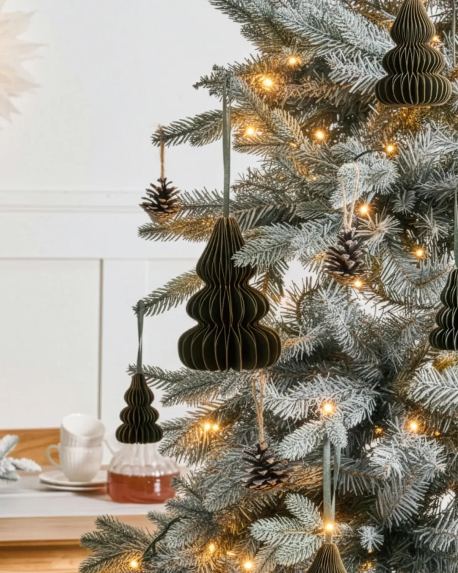Sæt af 19 julepynt til juletræet ORKLA Papir Grøn